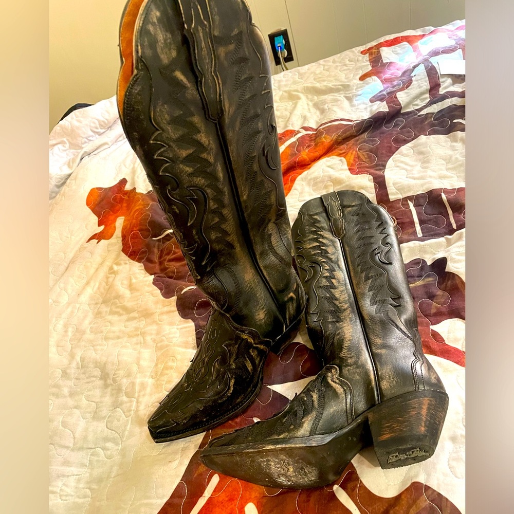 Dan post boots